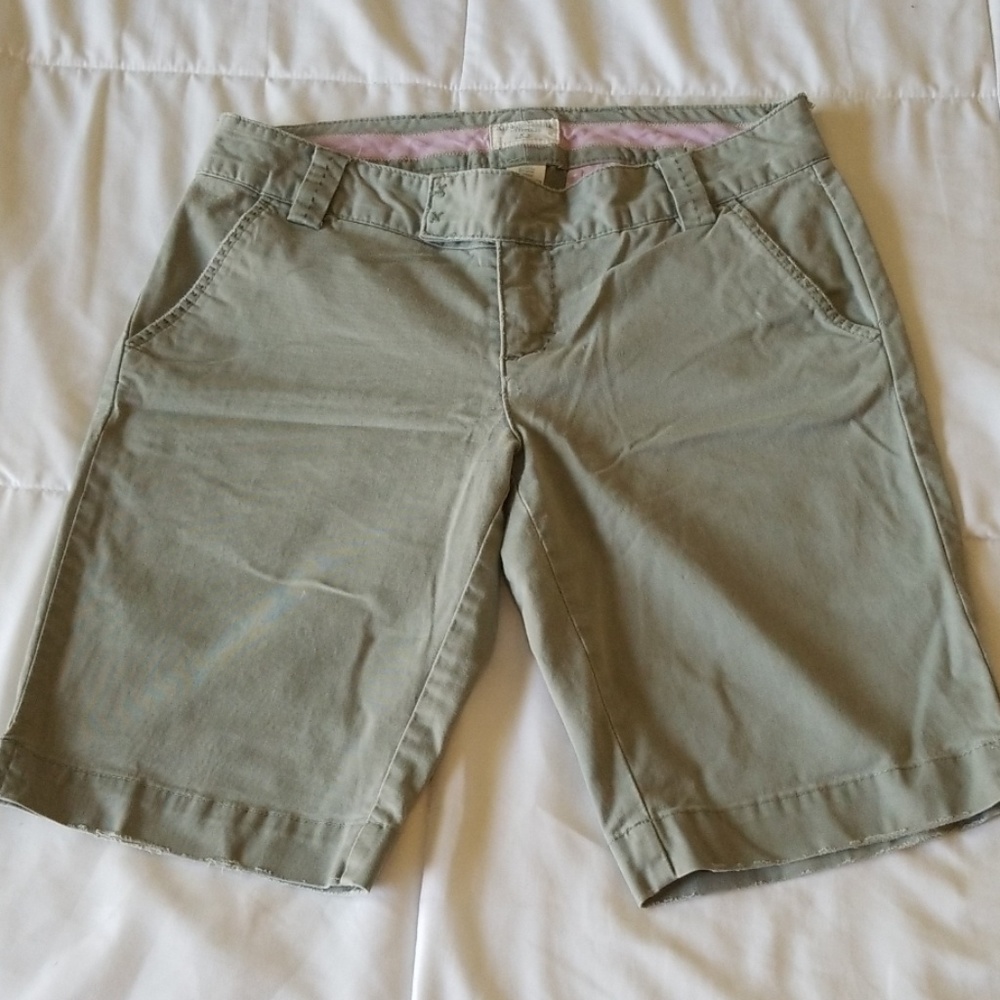 American Eagle Bermuda Shorts